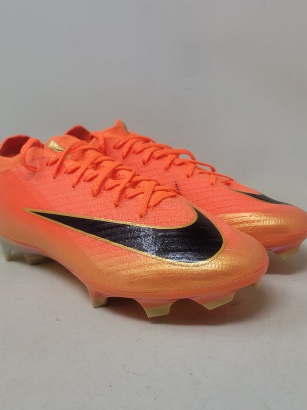 Men’s Size 6 Nike Mercurial Vapor 16 Elite FG Deja Vu IO1555-800